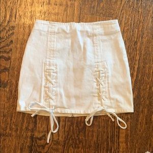 White lace up skirt
